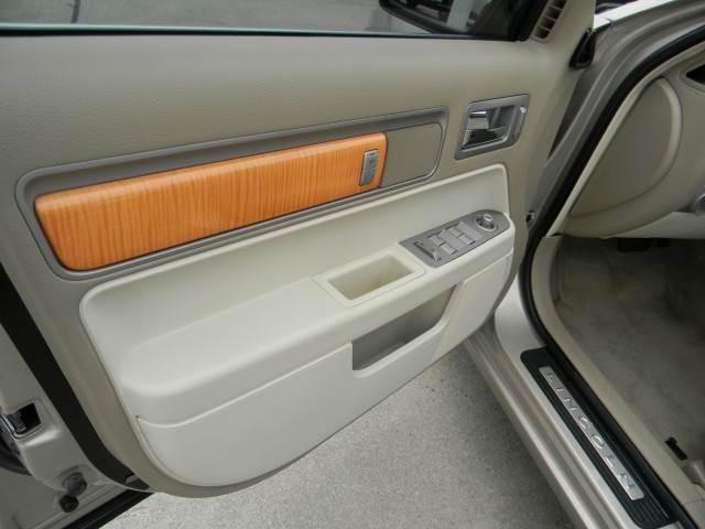 2008 Lincoln MKZ Luxury Sedan Cadillac Factory Certified