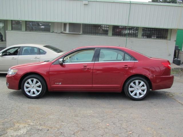 2008 Lincoln MKZ Base