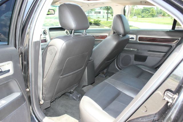 2009 Lincoln MKZ Base