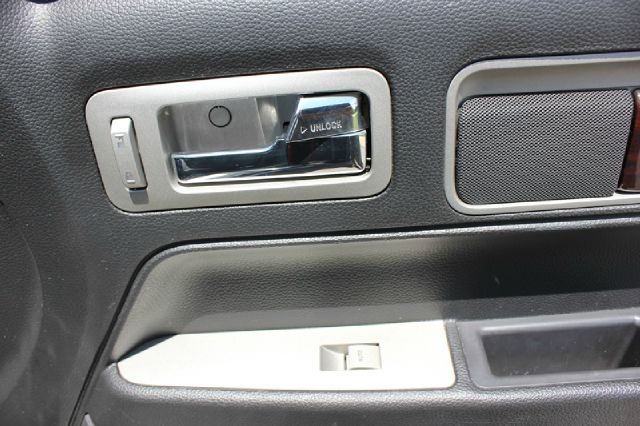 2009 Lincoln MKZ Base