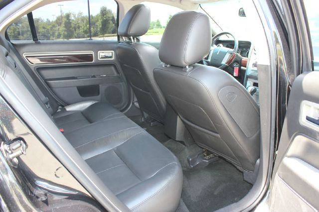 2009 Lincoln MKZ Base
