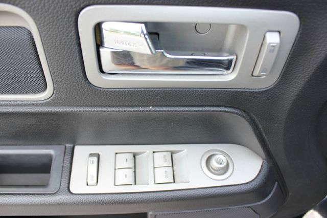 2009 Lincoln MKZ Base