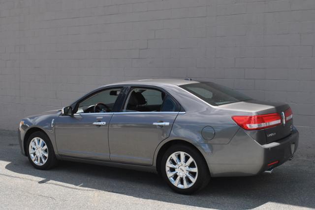 2010 Lincoln MKZ Unknown