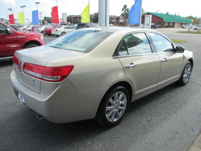 2010 Lincoln MKZ Base