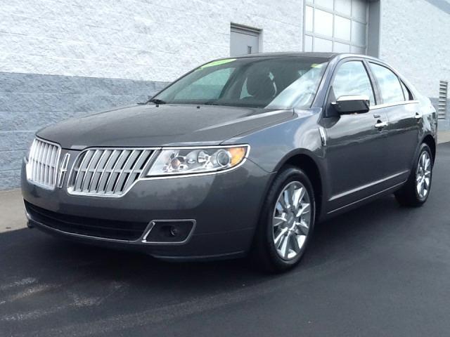 2011 Lincoln MKZ Luxury Sedan Cadillac Factory Certified