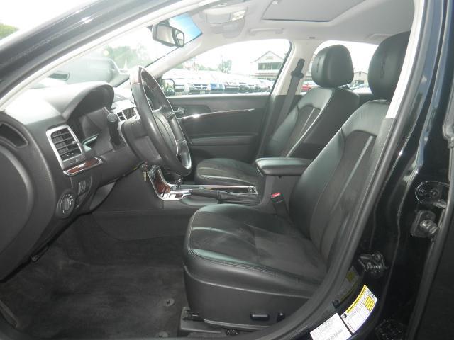 2011 Lincoln MKZ Carrera 4S