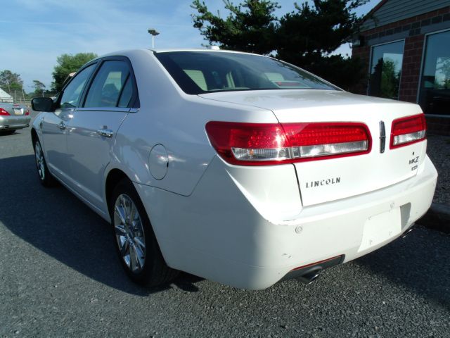 2011 Lincoln MKZ EX - DUAL Power Doors