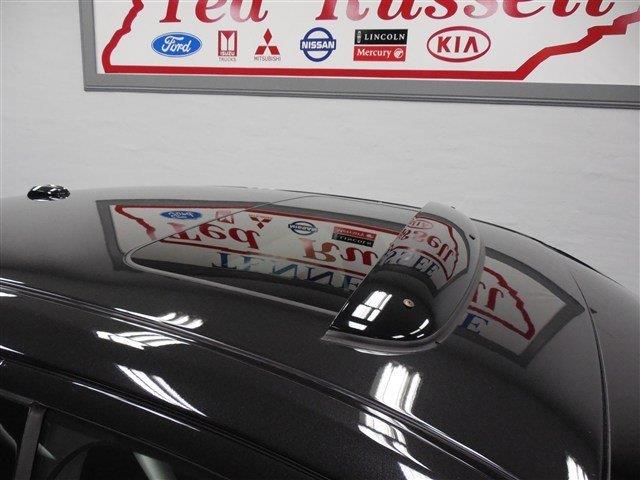 2011 Lincoln MKZ ESi