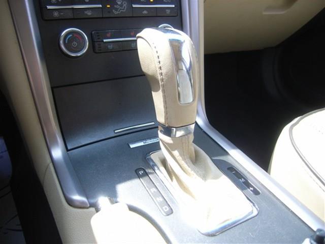 2011 Lincoln MKZ Luxury Sedan Cadillac Factory Certified