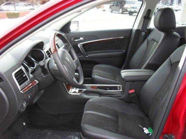 2012 Lincoln MKZ 2WD V6