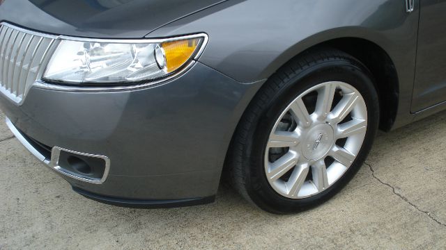 2012 Lincoln MKZ Base