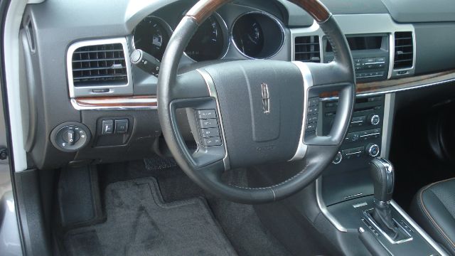 2012 Lincoln MKZ Base