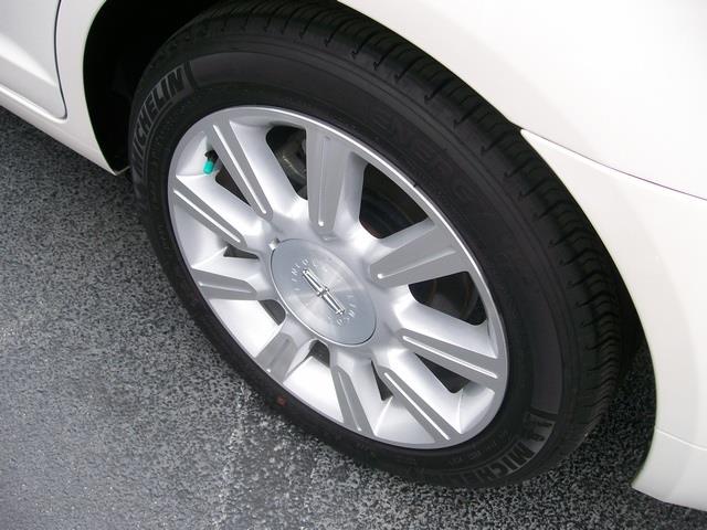 2012 Lincoln MKZ Unknown