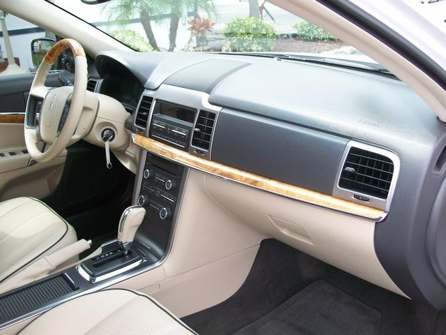 2012 Lincoln MKZ Unknown