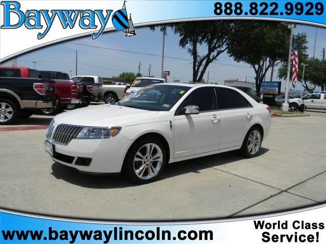 2012 Lincoln MKZ Luxury Sedan Cadillac Factory Certified