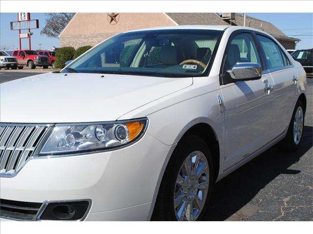 2012 Lincoln MKZ Luxury Sedan Cadillac Factory Certified