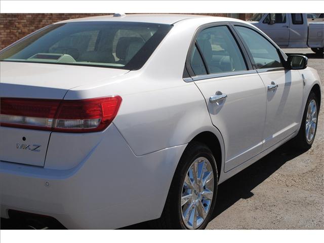 2012 Lincoln MKZ Luxury Sedan Cadillac Factory Certified