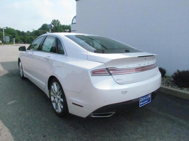 2013 Lincoln MKZ Base
