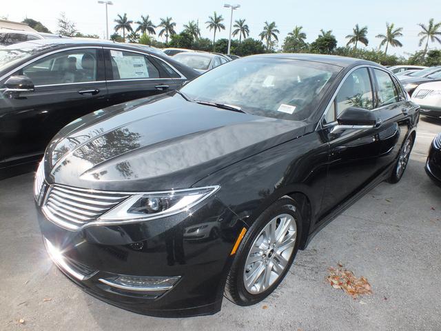 2013 Lincoln MKZ 4WD Reg Cab Chassis WT