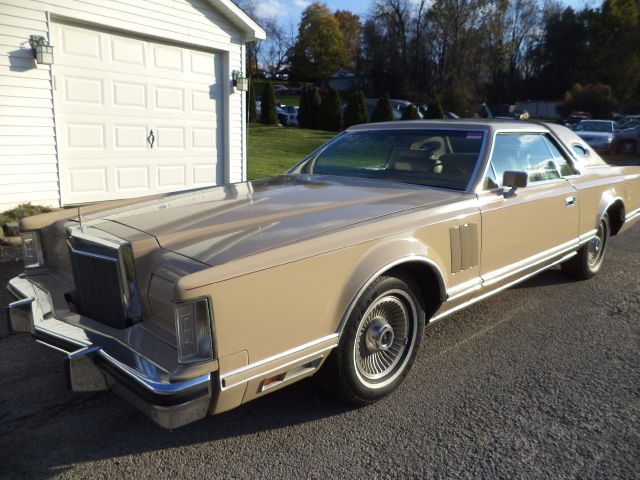 1979 Lincoln Mark ZR-2 Extended Cab