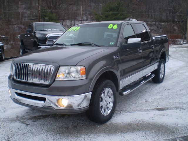 2006 Lincoln Mark LT Ram 3500 Diesel 2-WD