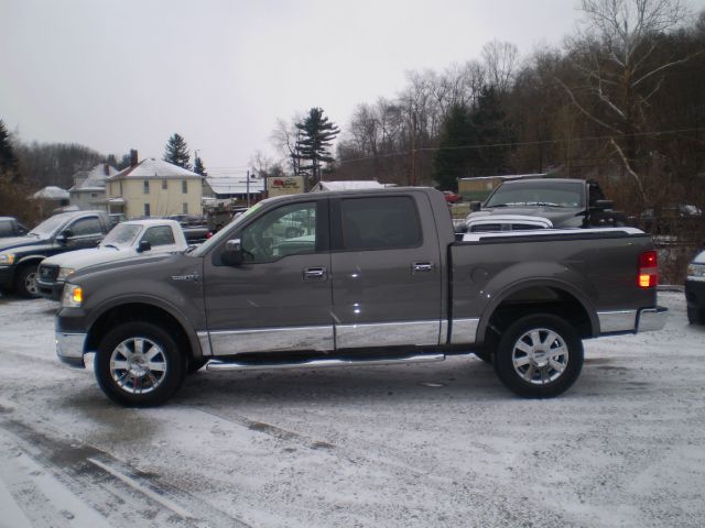 2006 Lincoln Mark LT Ram 3500 Diesel 2-WD