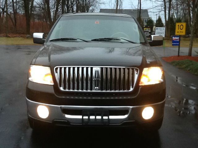 2006 Lincoln Mark LT Ram 3500 Diesel 2-WD