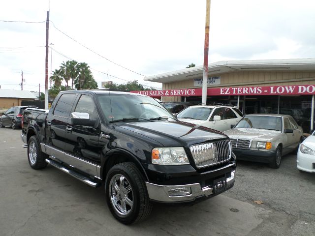 2006 Lincoln Mark LT Ram 3500 Diesel 2-WD