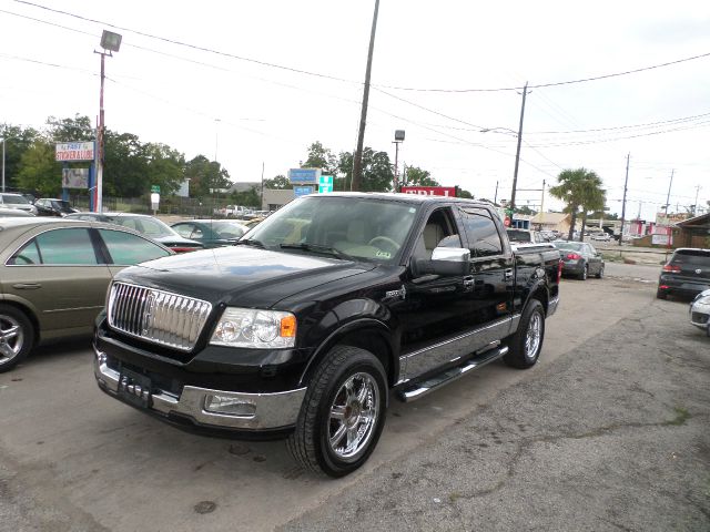 2006 Lincoln Mark LT Ram 3500 Diesel 2-WD