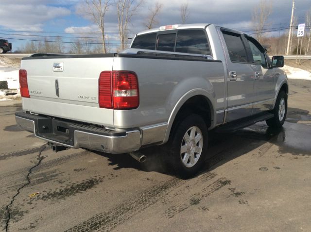 2006 Lincoln Mark LT Ram 3500 Diesel 2-WD