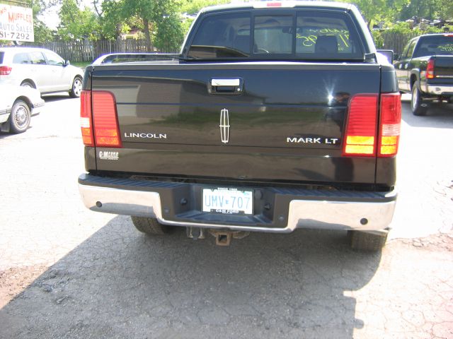 2006 Lincoln Mark LT Ram 3500 Diesel 2-WD