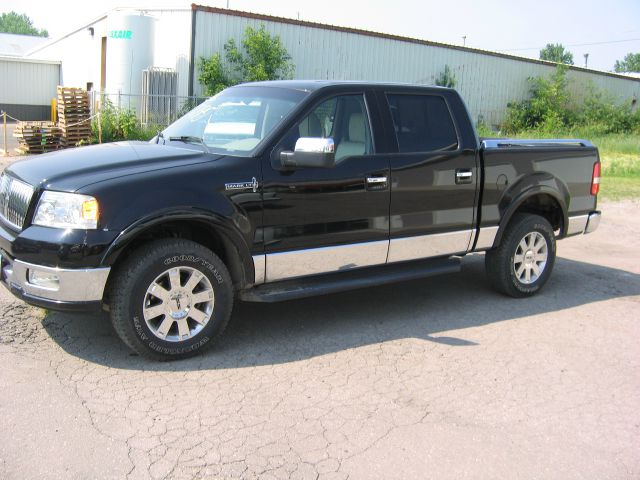 2006 Lincoln Mark LT Ram 3500 Diesel 2-WD