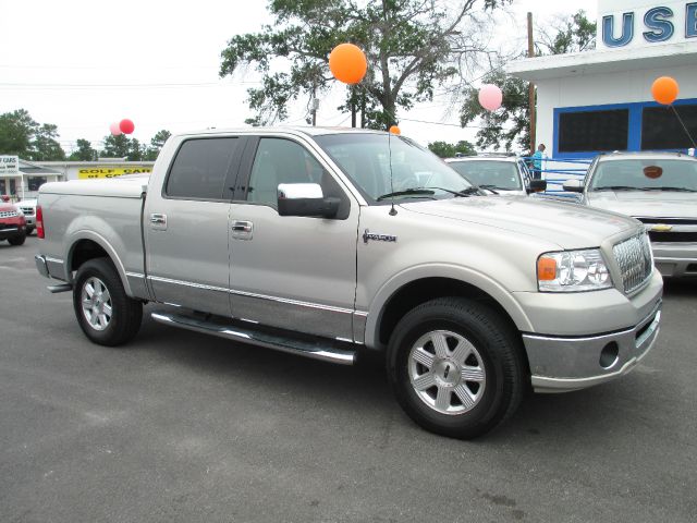 2006 Lincoln Mark LT Ram 3500 Diesel 2-WD