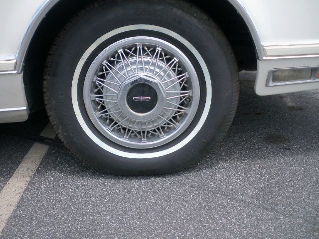 1979 Lincoln Mark V GT Premium