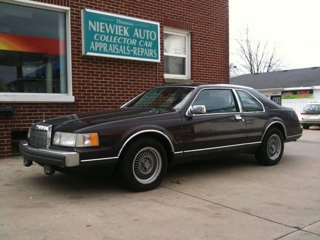 1988 Lincoln Mark VII AWD Sedan