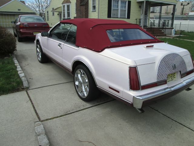 1989 Lincoln Mark VII AWD Sedan