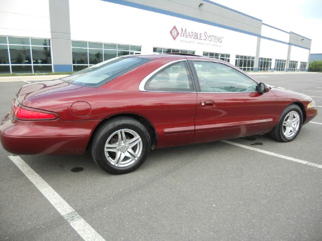 1998 Lincoln Mark VIII AWD Sedan