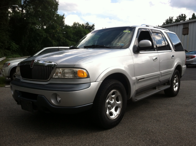 1998 Lincoln Navigator Ram 3500 Diesel 2-WD