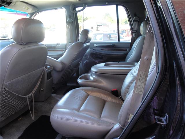 1998 Lincoln Navigator Base