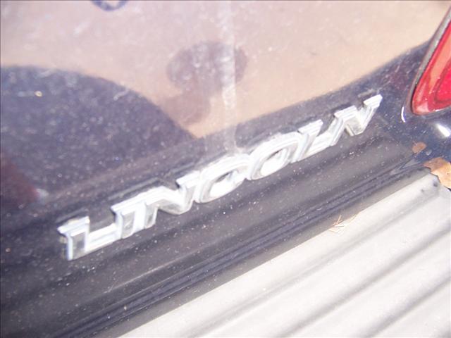 1998 Lincoln Navigator Base