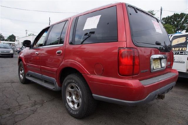 1998 Lincoln Navigator Ram 3500 Diesel 2-WD