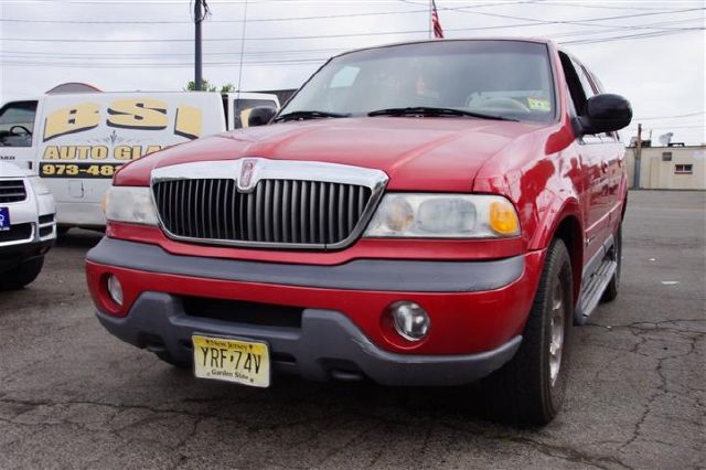 1998 Lincoln Navigator Ram 3500 Diesel 2-WD