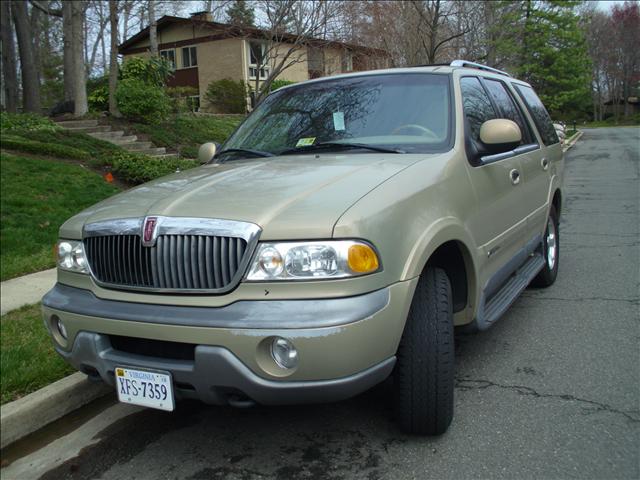 1998 Lincoln Navigator DX AT