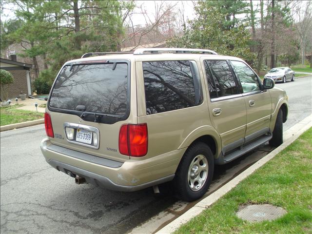 1998 Lincoln Navigator DX AT