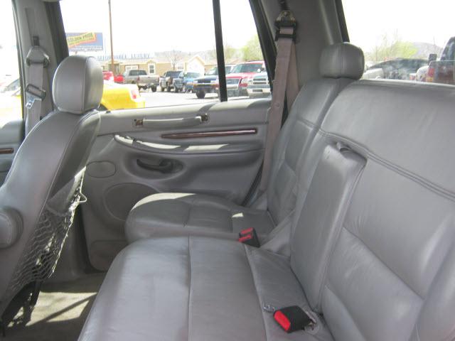 1999 Lincoln Navigator Unknown