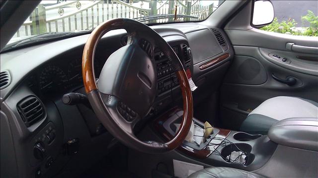 1999 Lincoln Navigator Premium