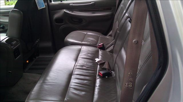 1999 Lincoln Navigator Premium