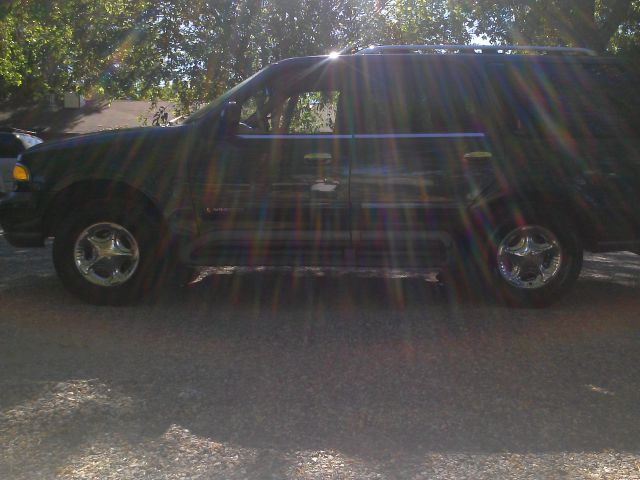 1999 Lincoln Navigator Ram 3500 Diesel 2-WD