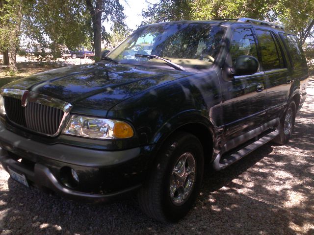 1999 Lincoln Navigator Ram 3500 Diesel 2-WD