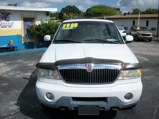 2000 Lincoln Navigator Ram 3500 Diesel 2-WD